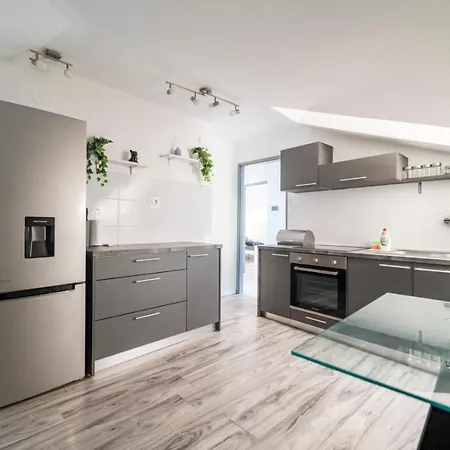 Center Mayess Aparment Apartment *
