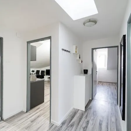 Apartment Center Mayess Aparment Zadar